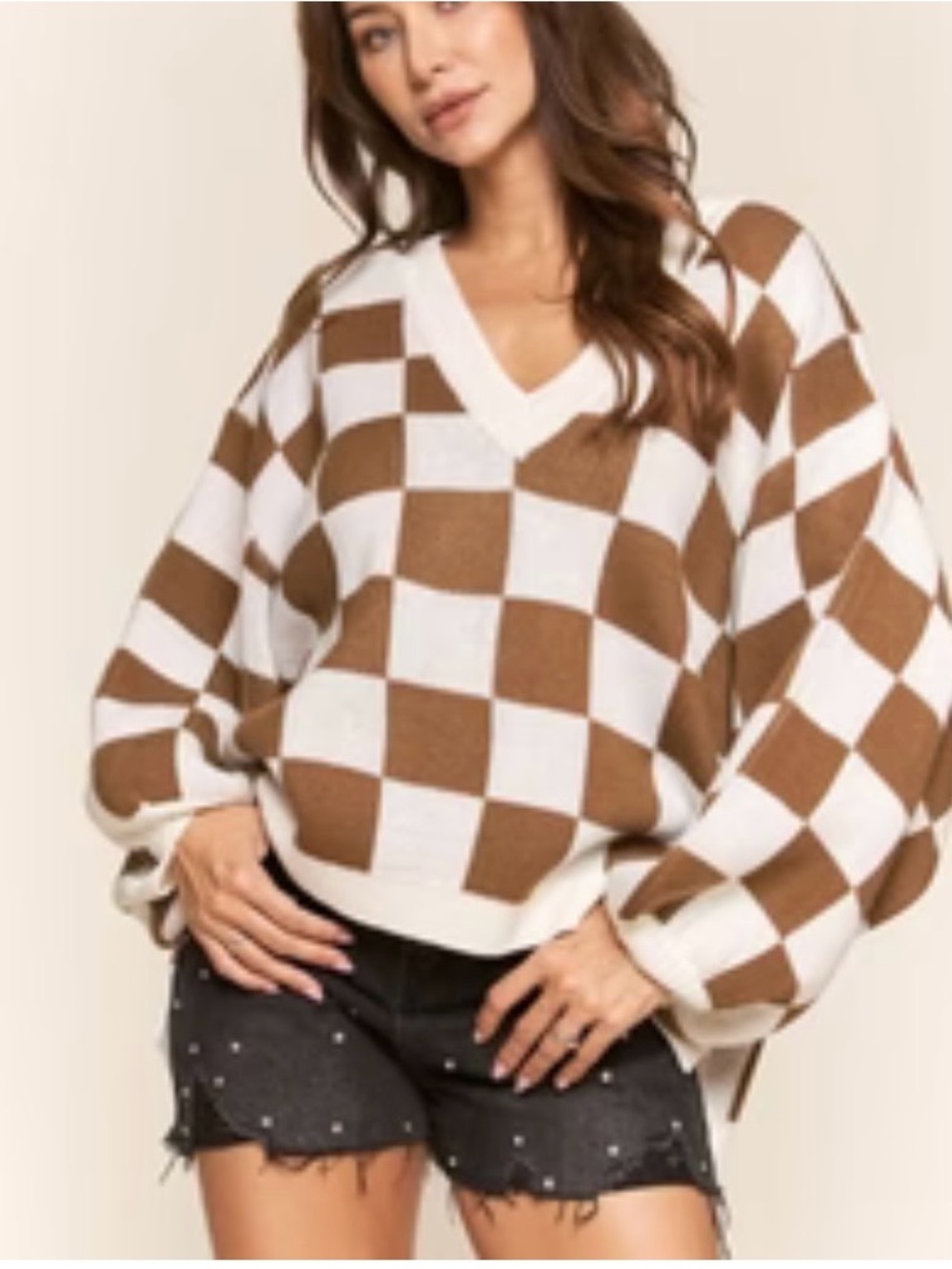 V-Neck Checkerboard Knit Sweater - Brown/White